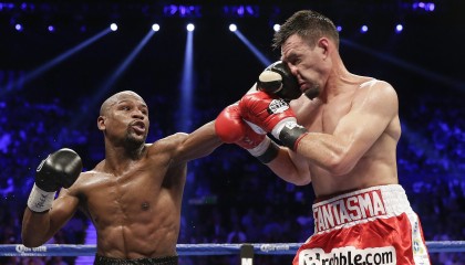 开云体育登入口-英超球队通过深度学习模型分析传球路线与成功率，英超转播技术