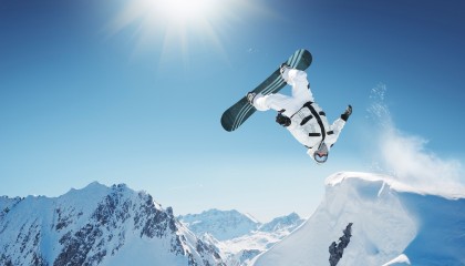 开云体育官方网站网址-“武汉马拉松赛：决胜时刻，谁能迎风而上？”